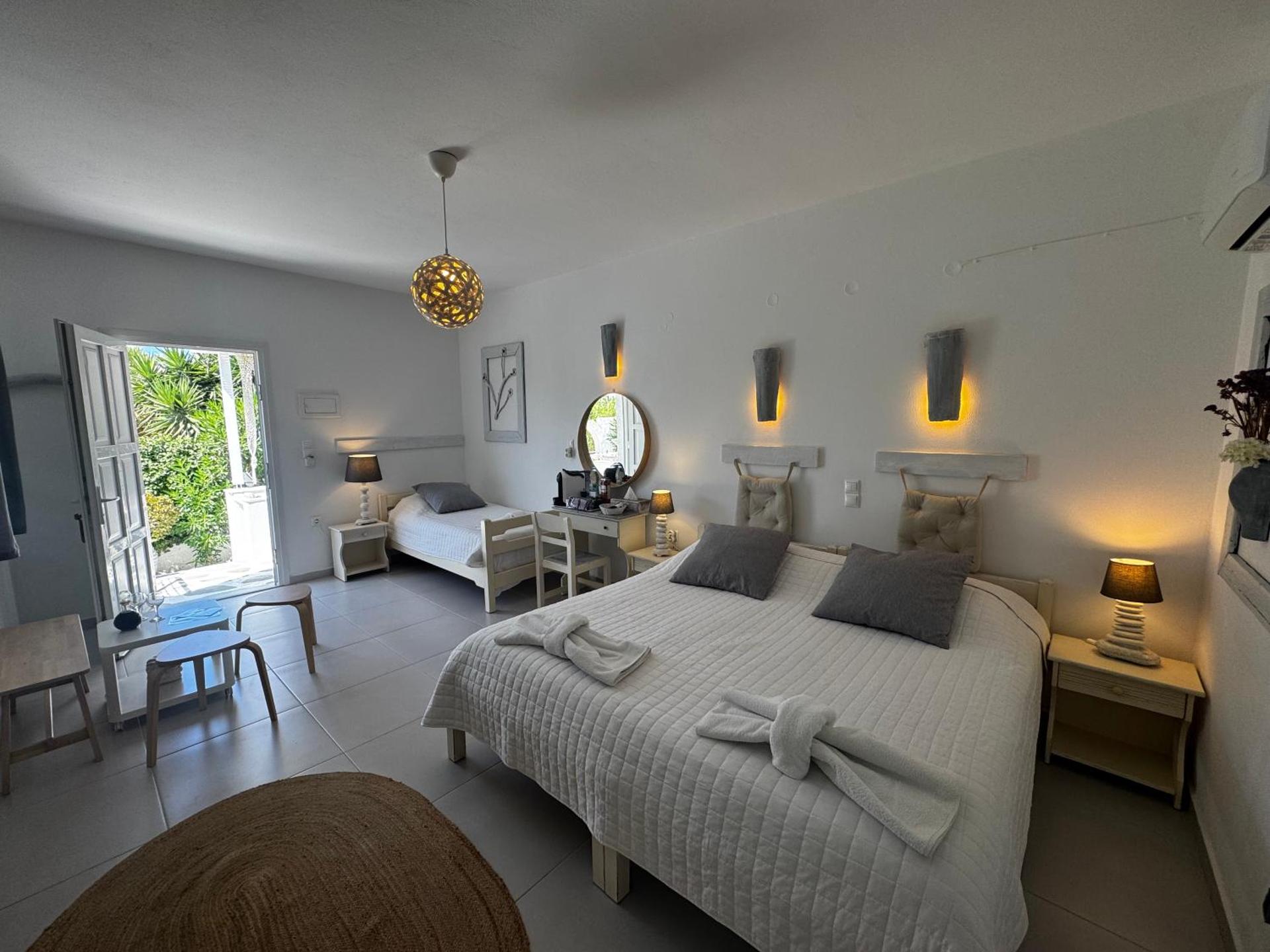 Diplos Studios - Photo 156