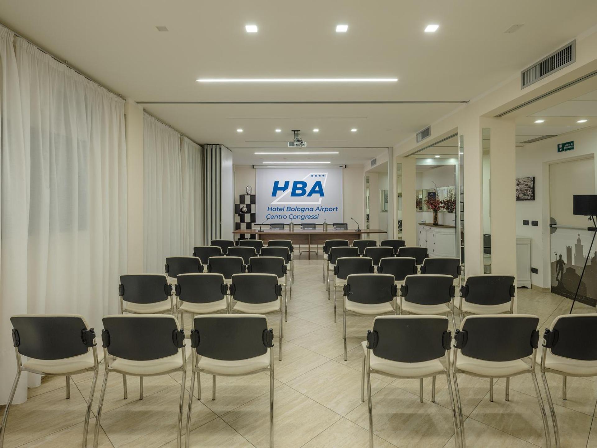 Hotel Bologna Airport - Photo 25