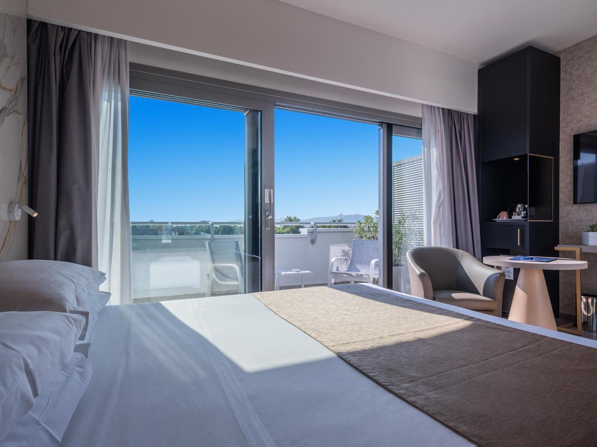 Hotel Bologna Airport - Photo 68