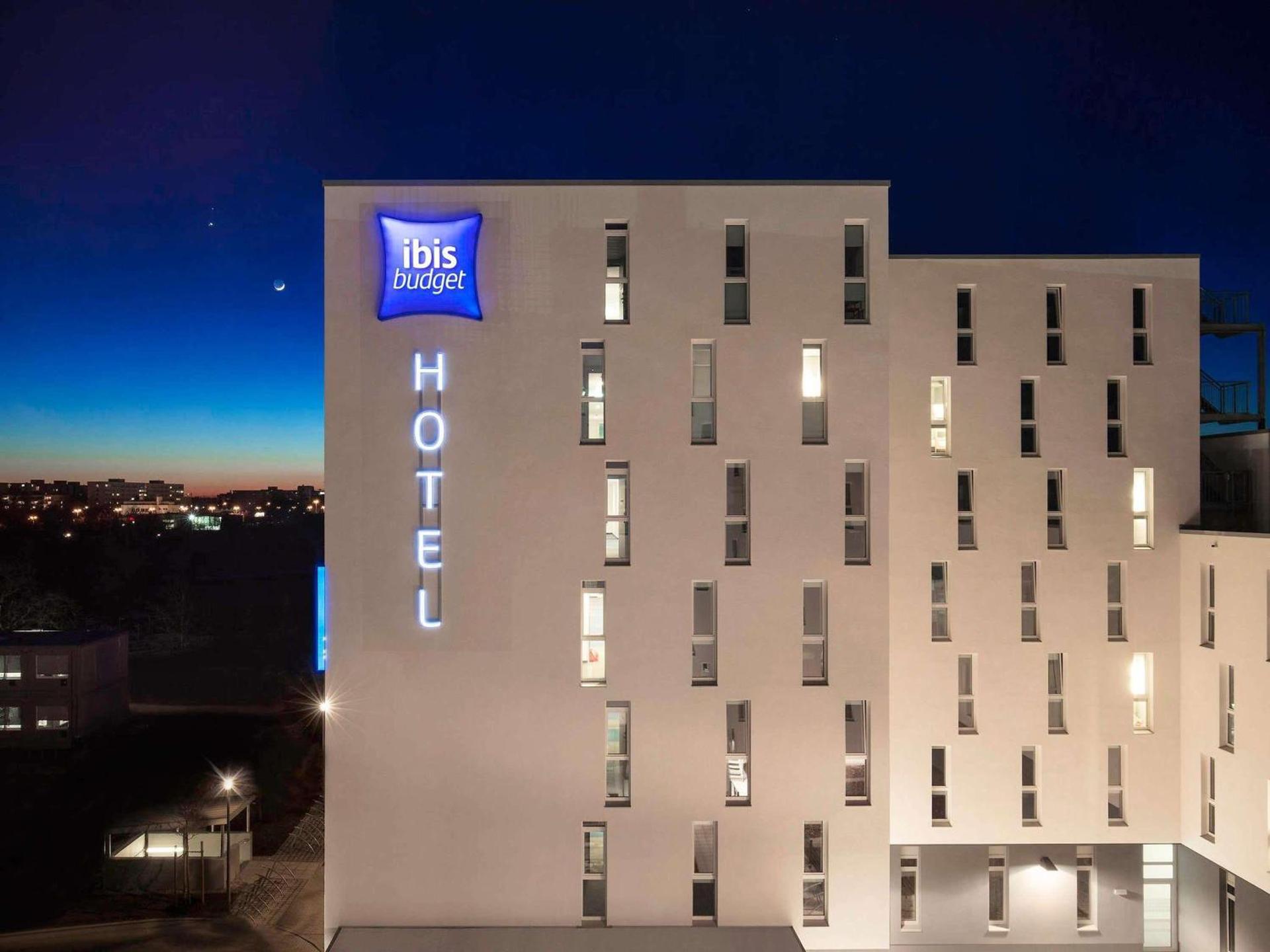 ibis budget Muenchen City Olympiapark - Photo 82