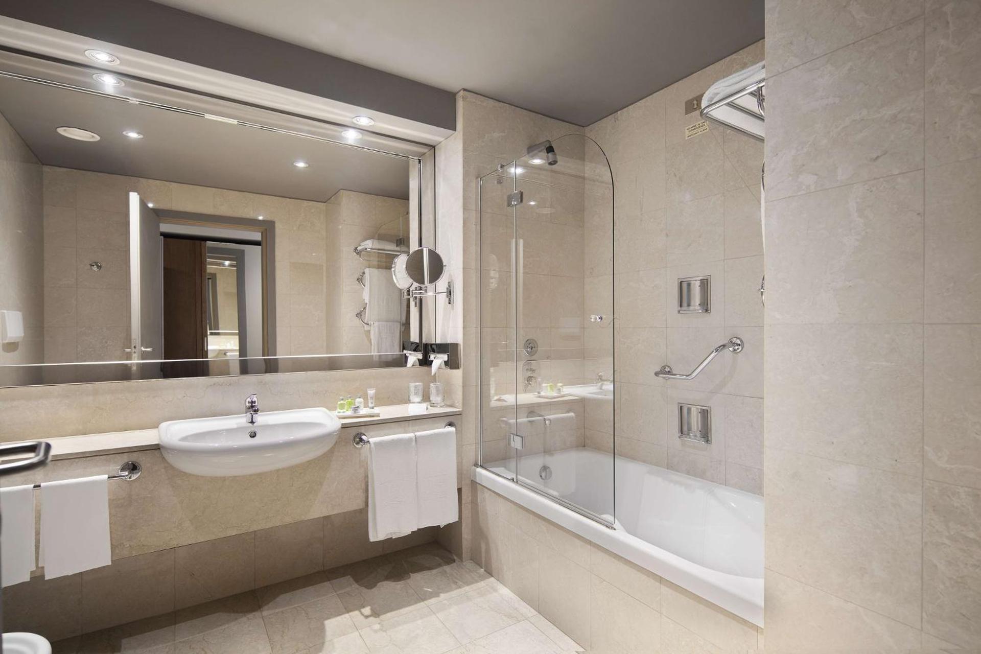 NH Torino Lingotto Congress - Photo 39