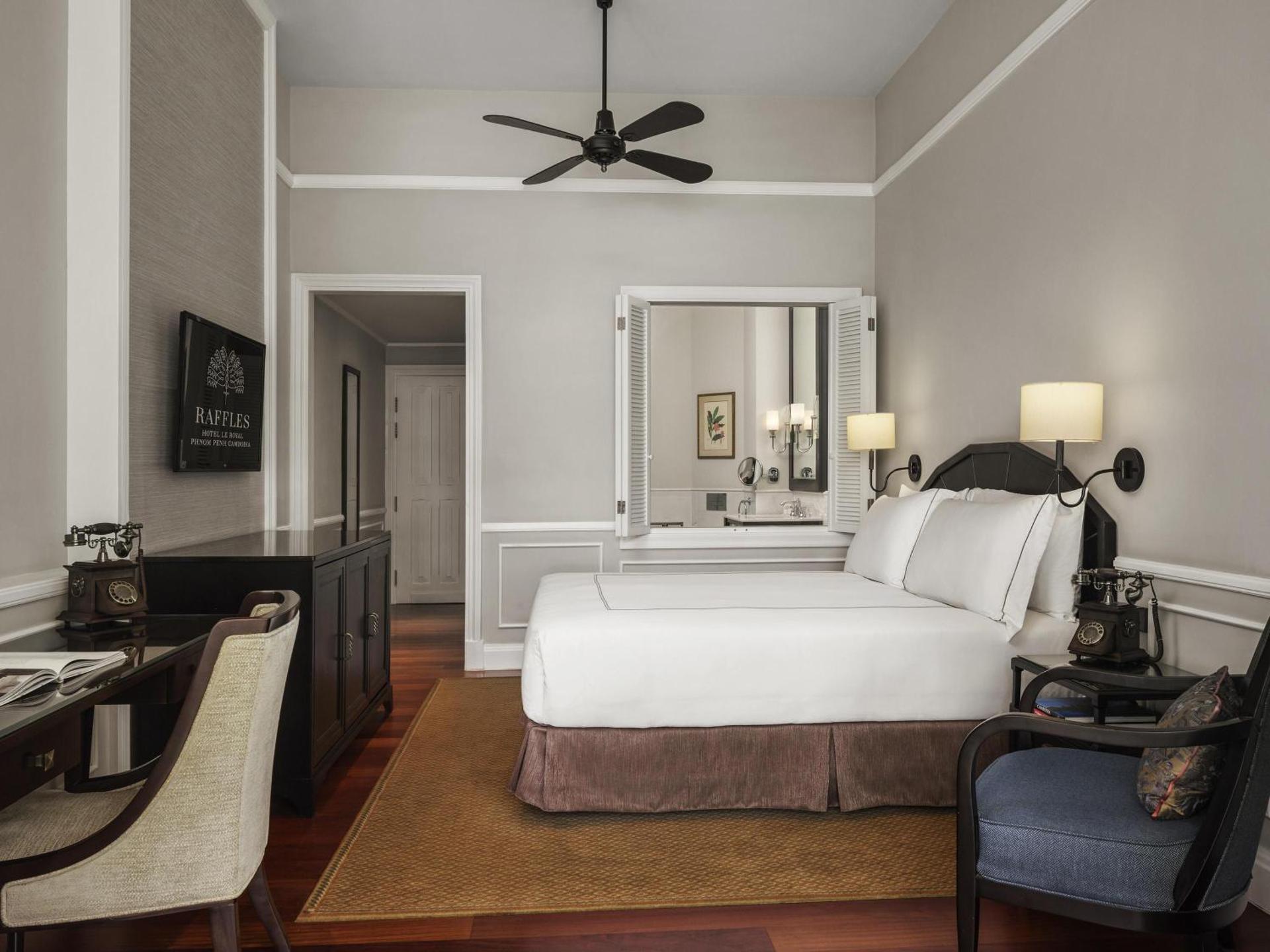 Raffles Hotel Le Royal - Photo 3