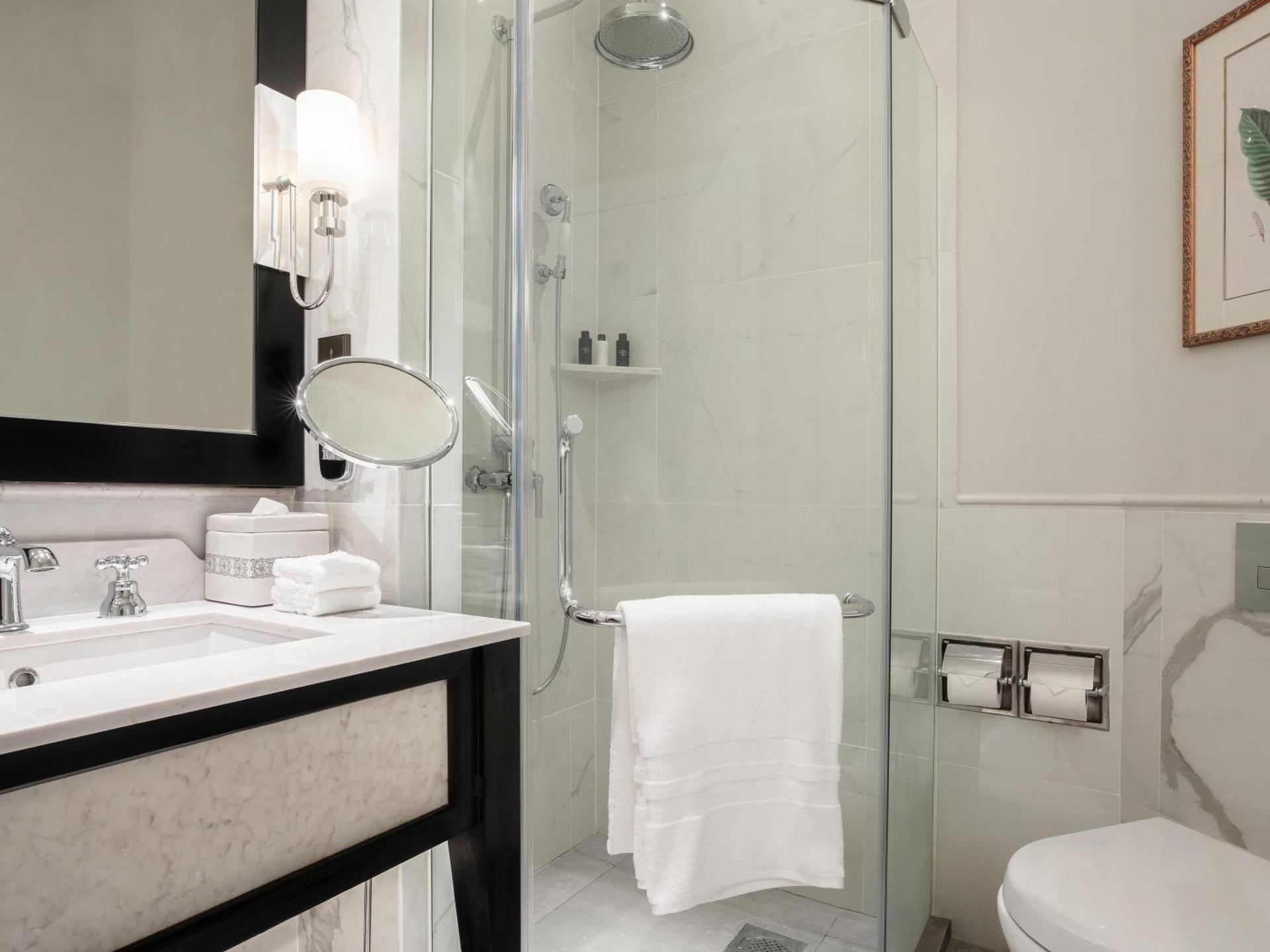 Raffles Hotel Le Royal - Photo 20