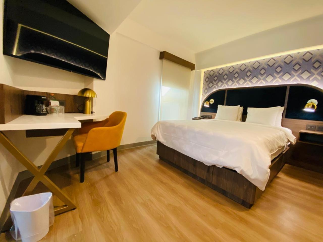 Holiday Inn Express Ciudad de Mexico Condesa by IHG - Photo 14