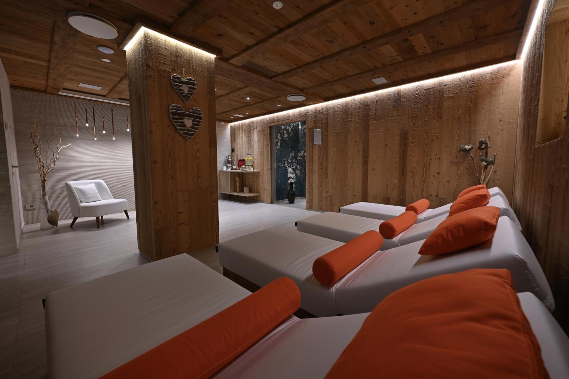 Hotel Piccolo Tibet - Photo 165