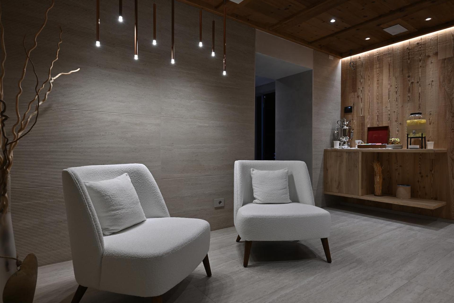 Hotel Piccolo Tibet - Photo 157