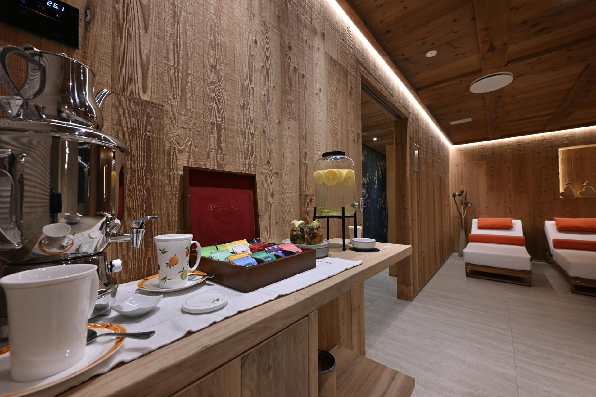 Hotel Piccolo Tibet - Photo 160