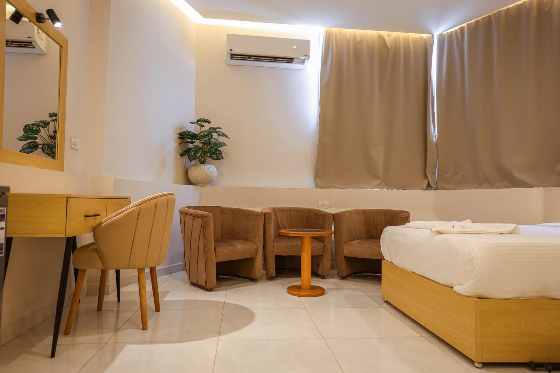 cleopatralife - Photo 107