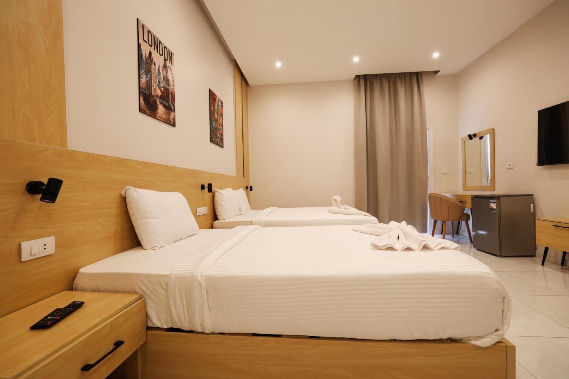 cleopatralife - Photo 111