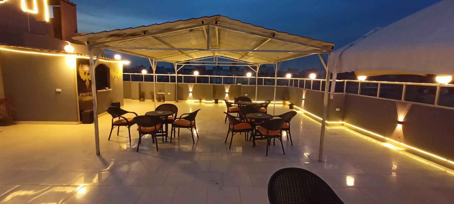 Phoenix Pyramids View Inn - Photo 76