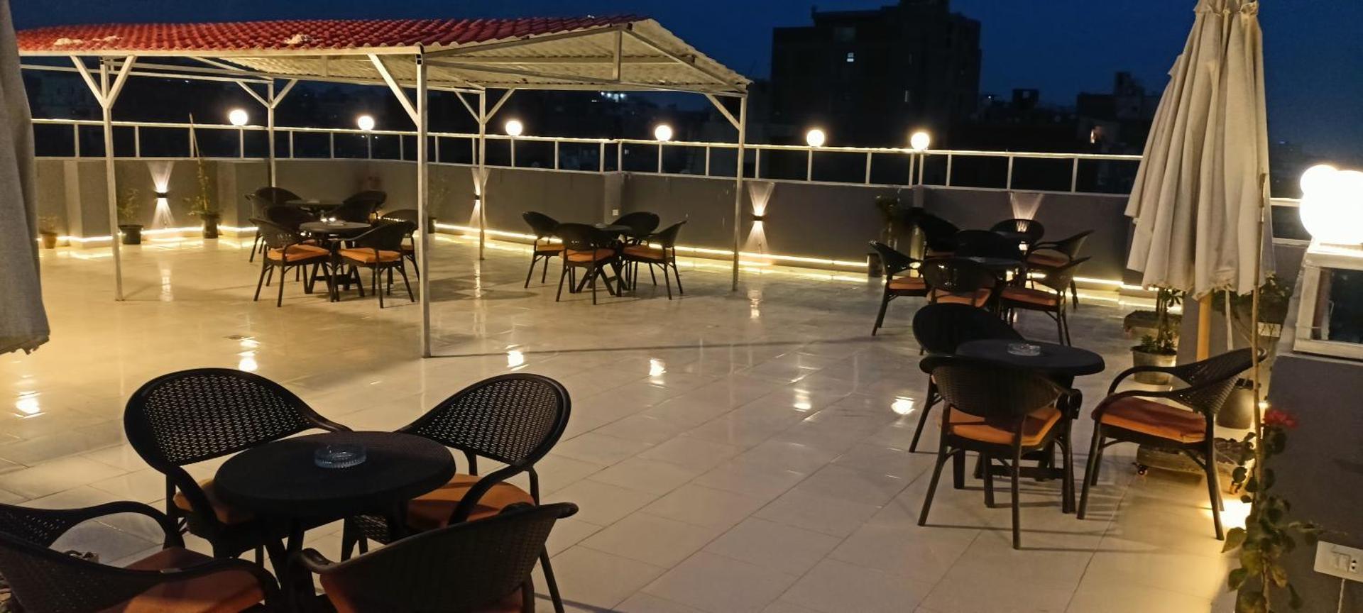 Phoenix Pyramids View Inn - Photo 103