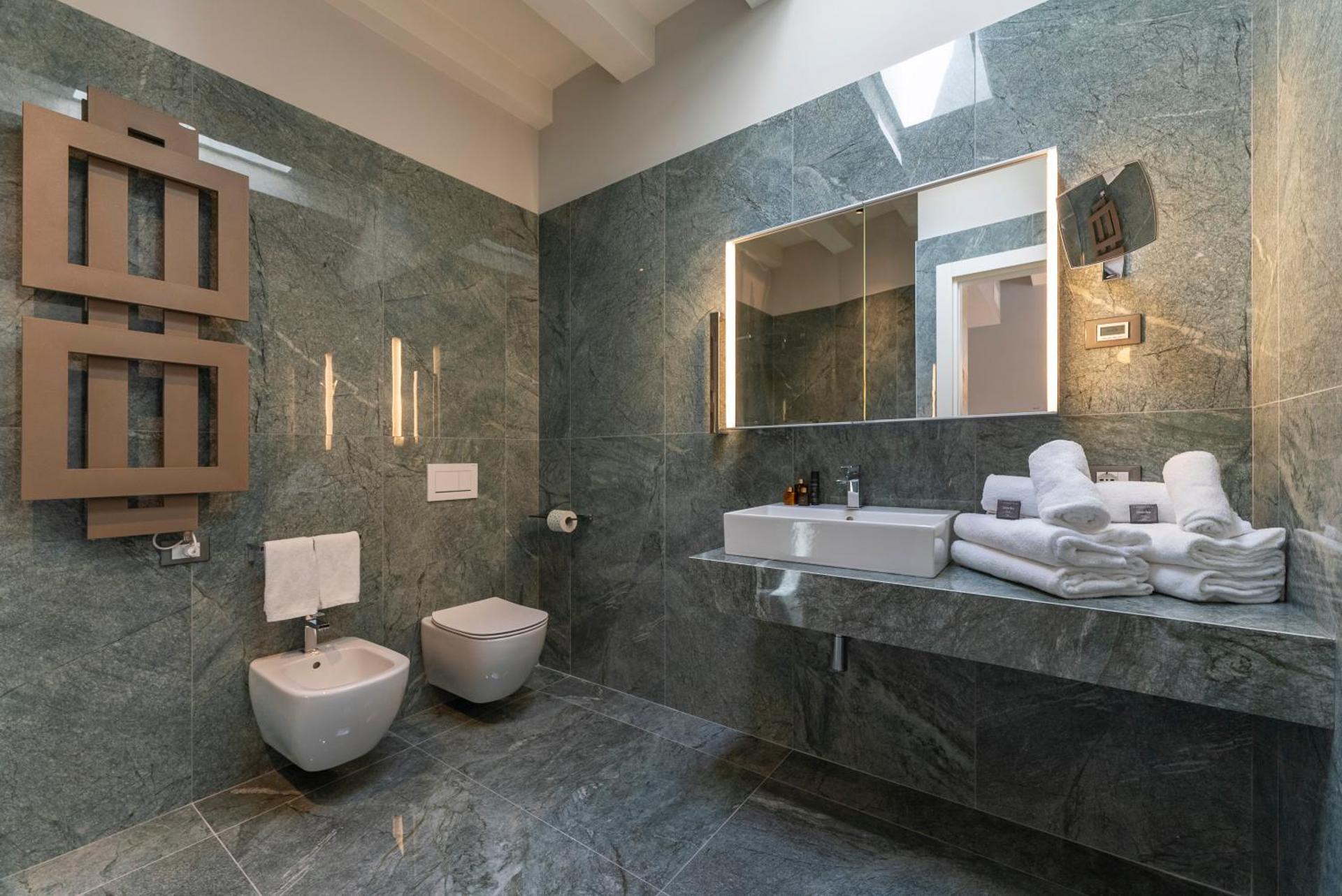 Palazzo della Scala Spa Hotel Suites & Apartments - Photo 158