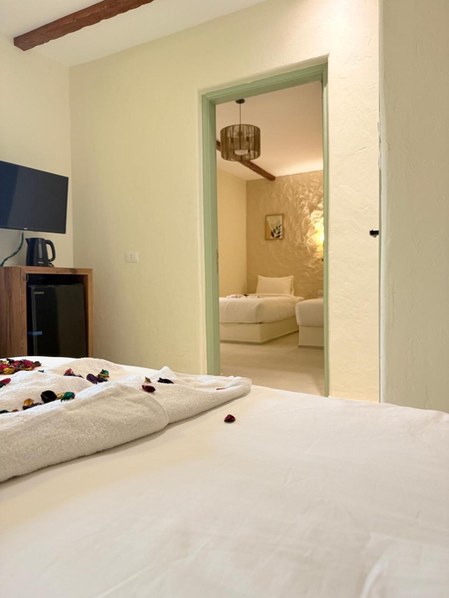 Pyramids Spiritual Gate - Photo 22