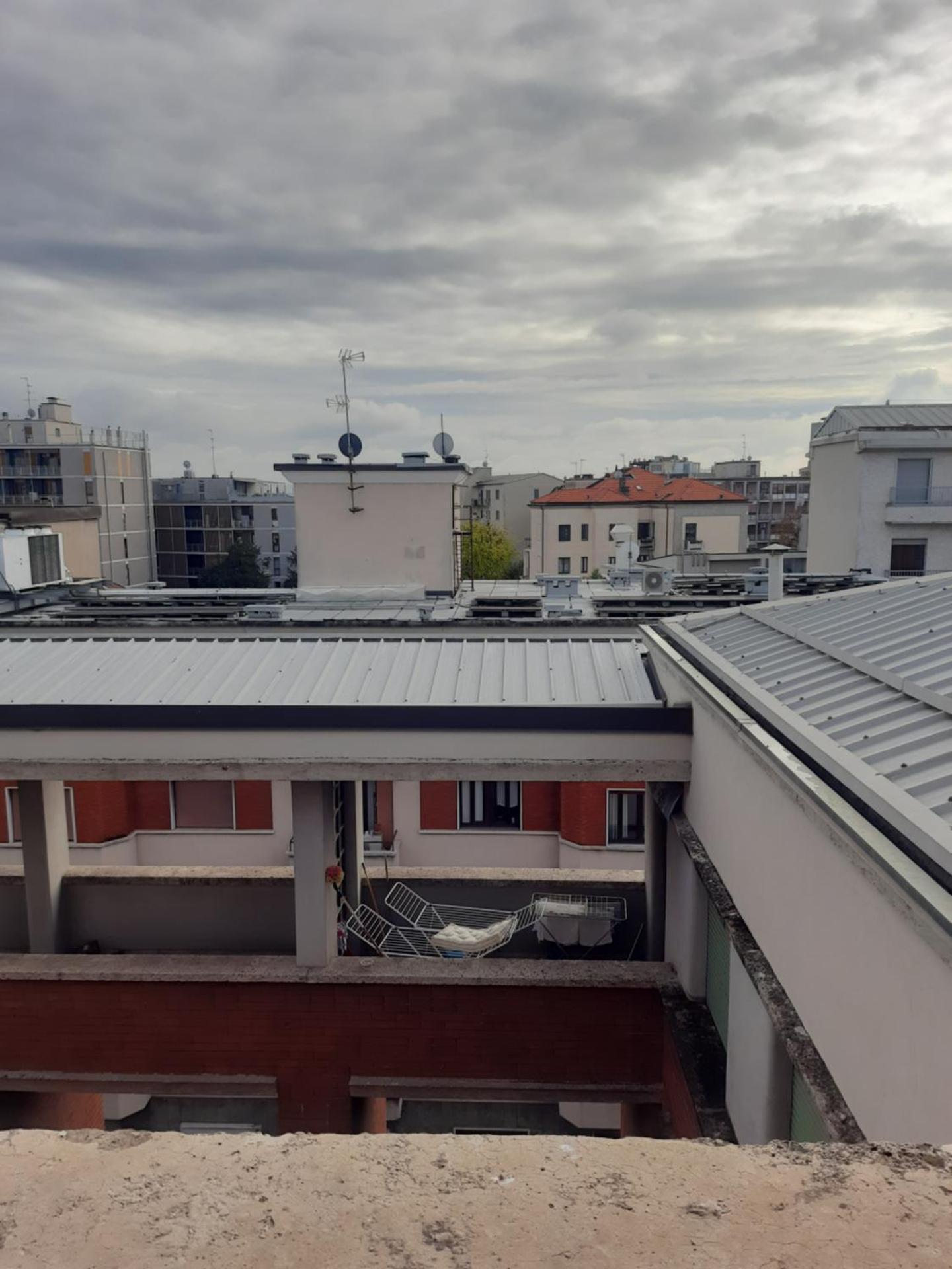 Studio Apartment with One Double Bed