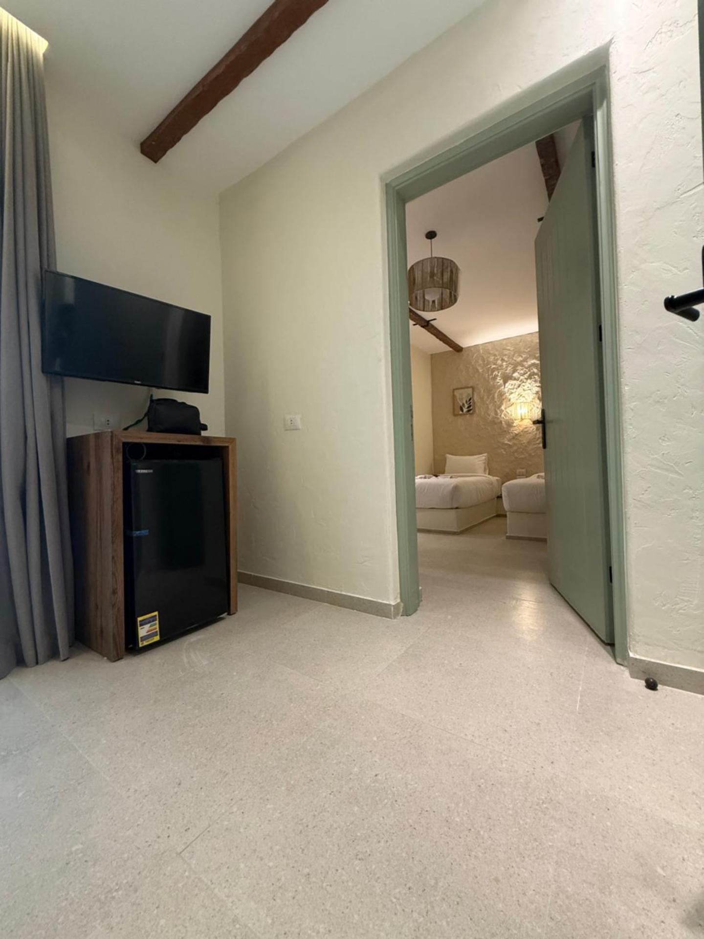 Pyramids Spiritual Gate - Photo 24