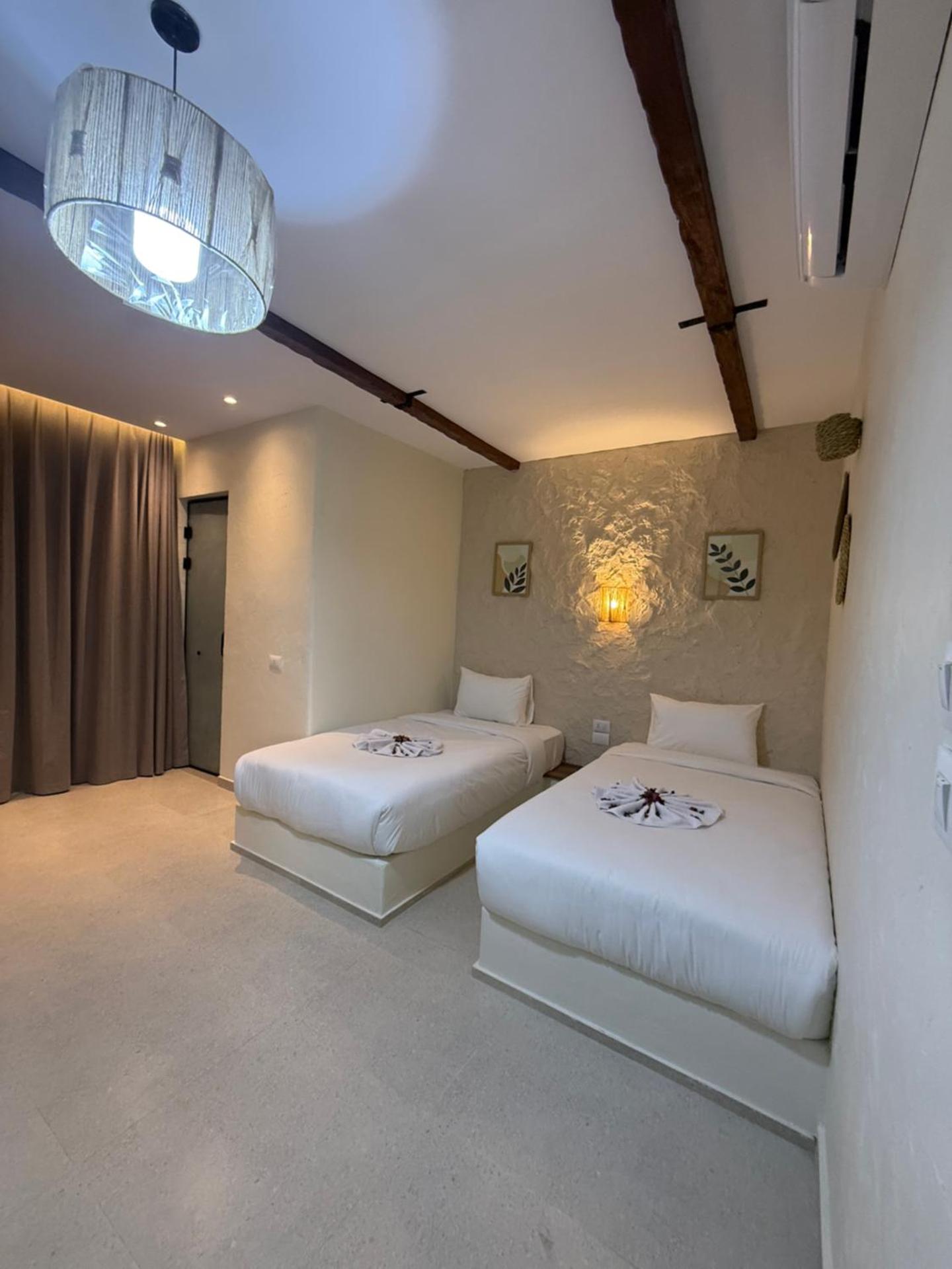 Pyramids Spiritual Gate - Photo 13