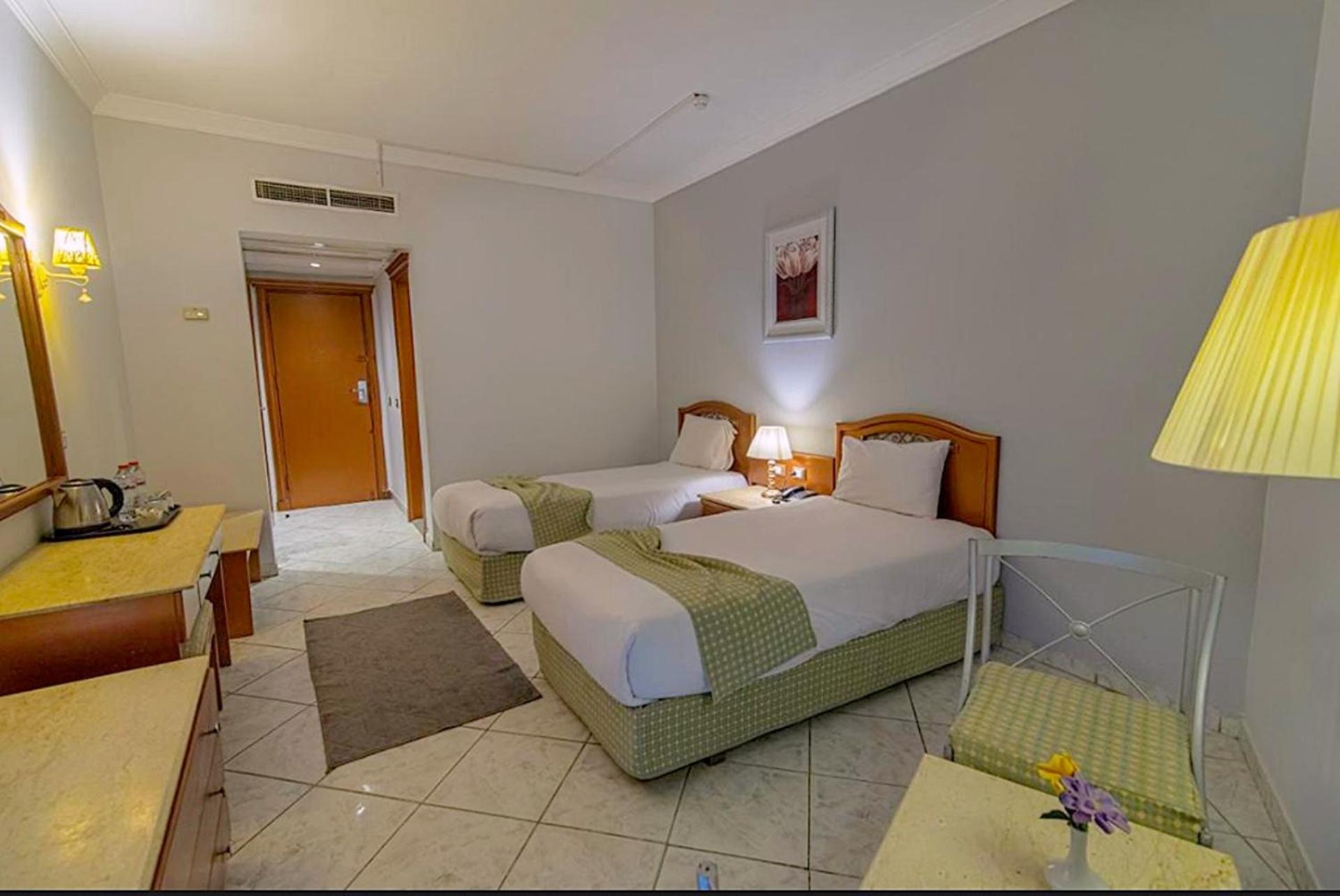 Dexon Roma Down Town Hotel - Photo 26