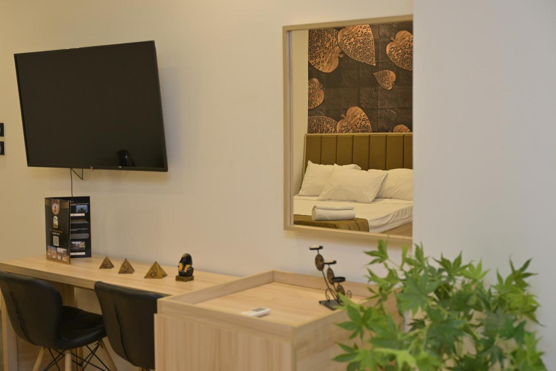 Palm Pyramids View INN - Photo 32