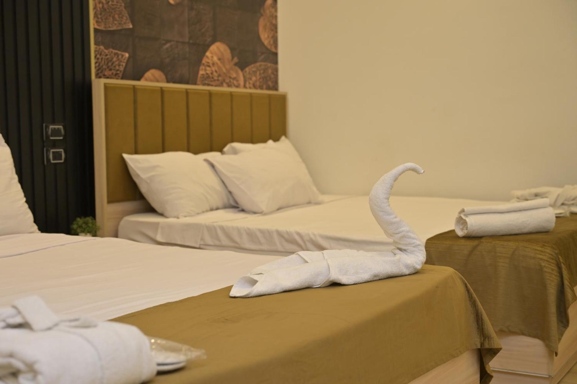 Palm Pyramids View INN - Photo 31