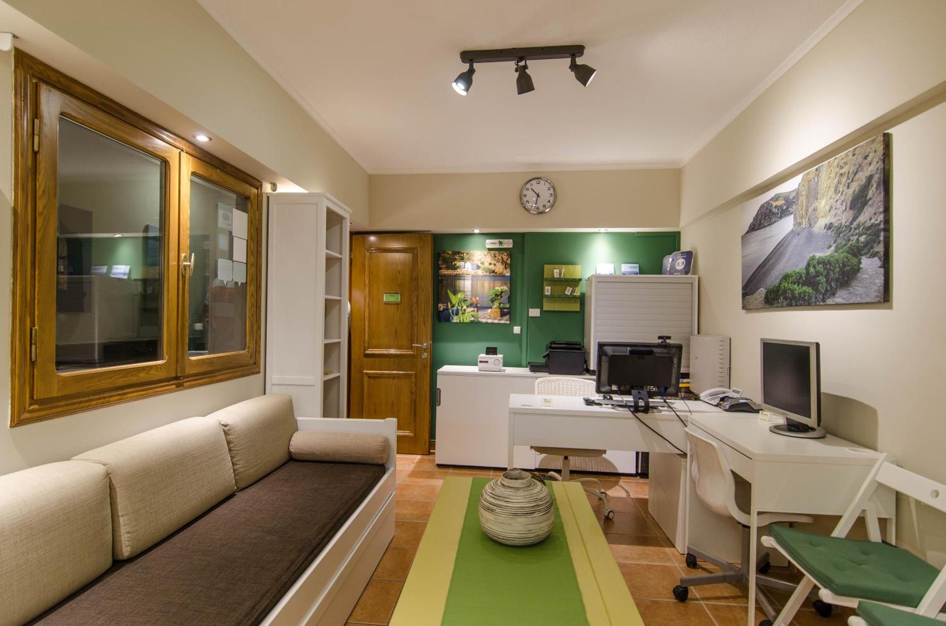 Plaka Studios - Photo 125