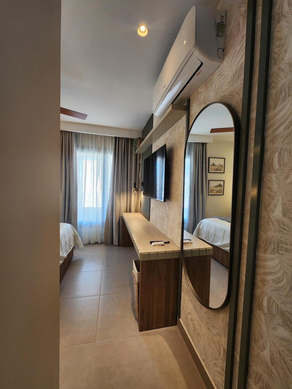 Luxury Beachside Retreat & Private Plunge Pool - Photo 19