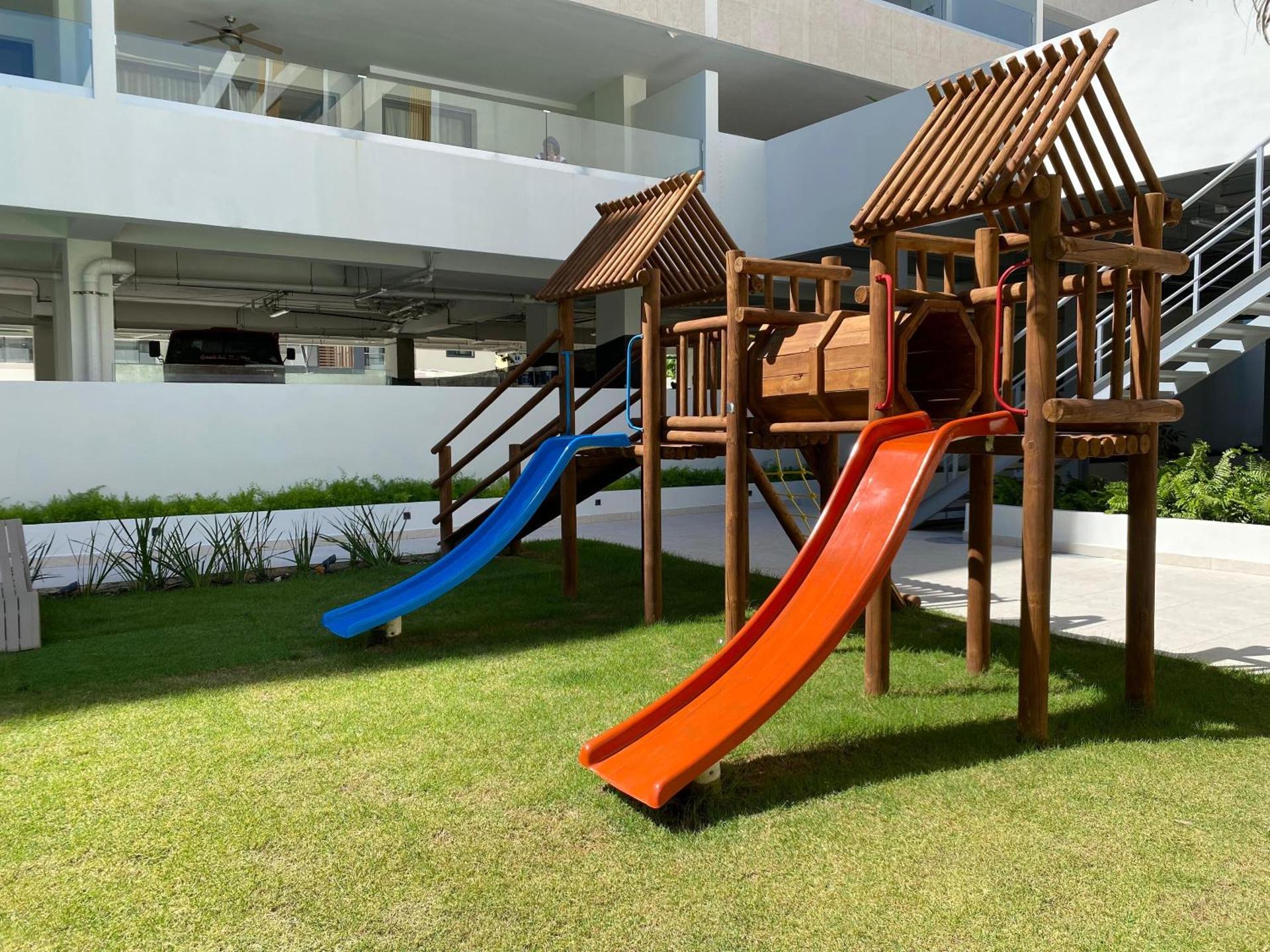 Luxury Beachside Retreat & Private Plunge Pool - Photo 3