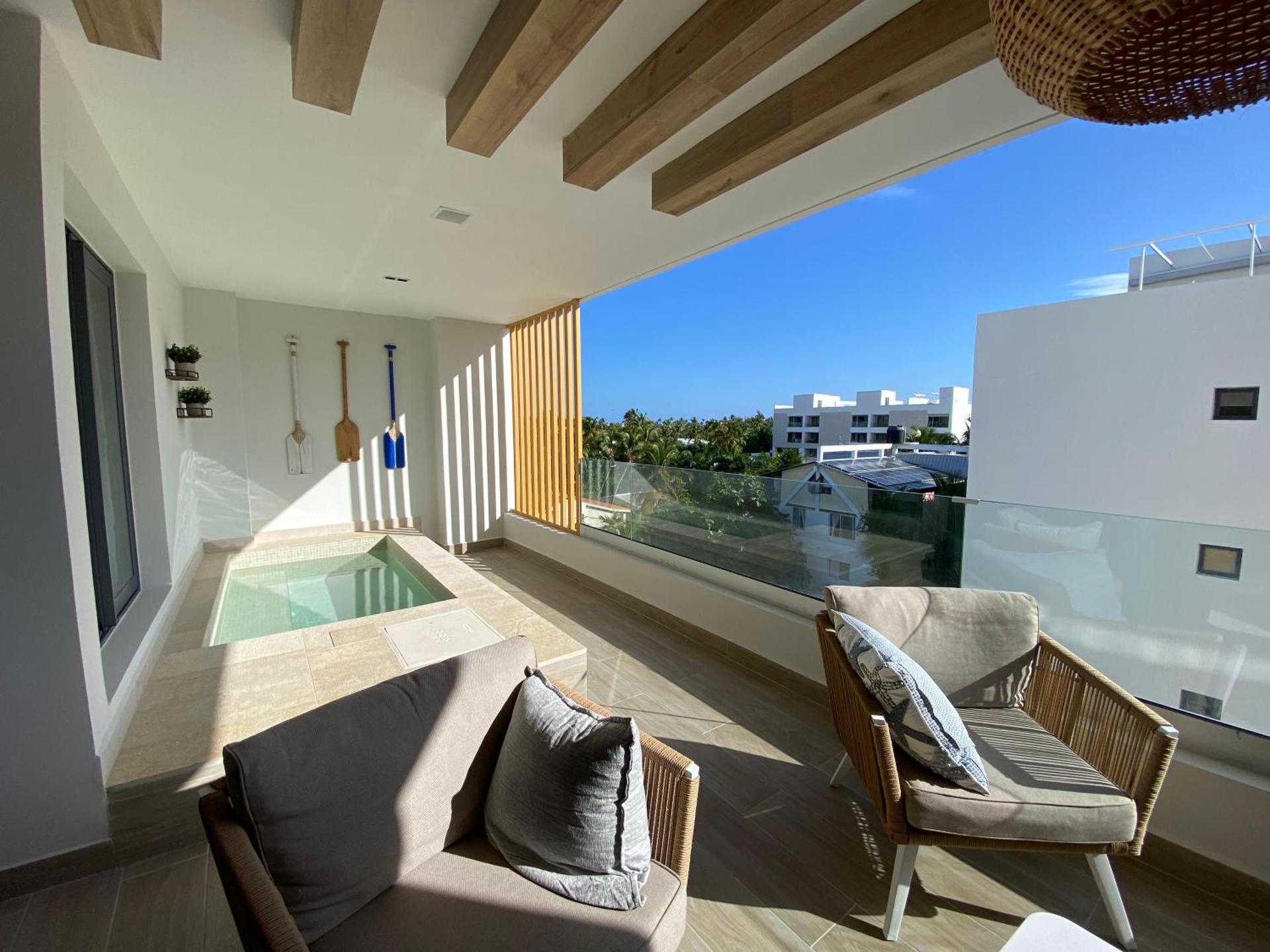 Luxury Beachside Retreat & Private Plunge Pool - Photo 11