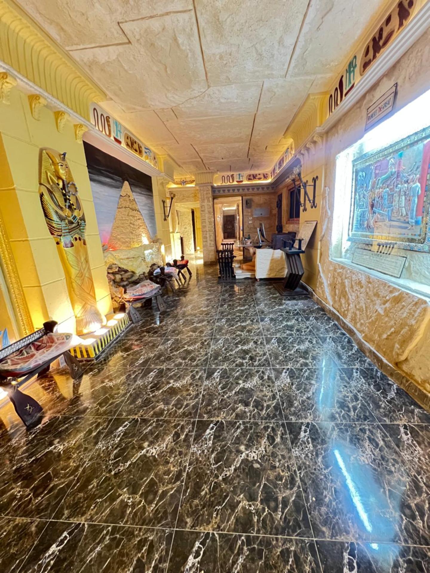 Pyramids Mystery Inn - Photo 8