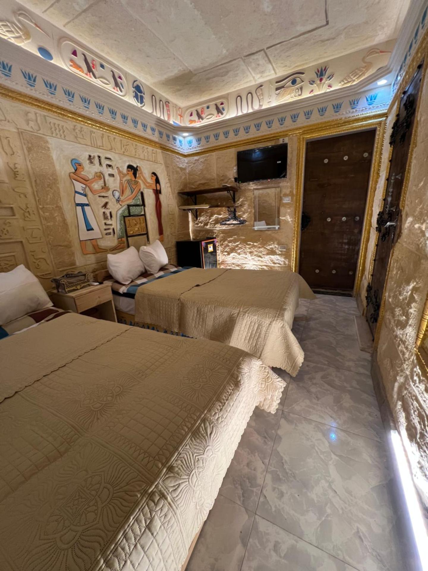 Pyramids Mystery Inn - Photo 17