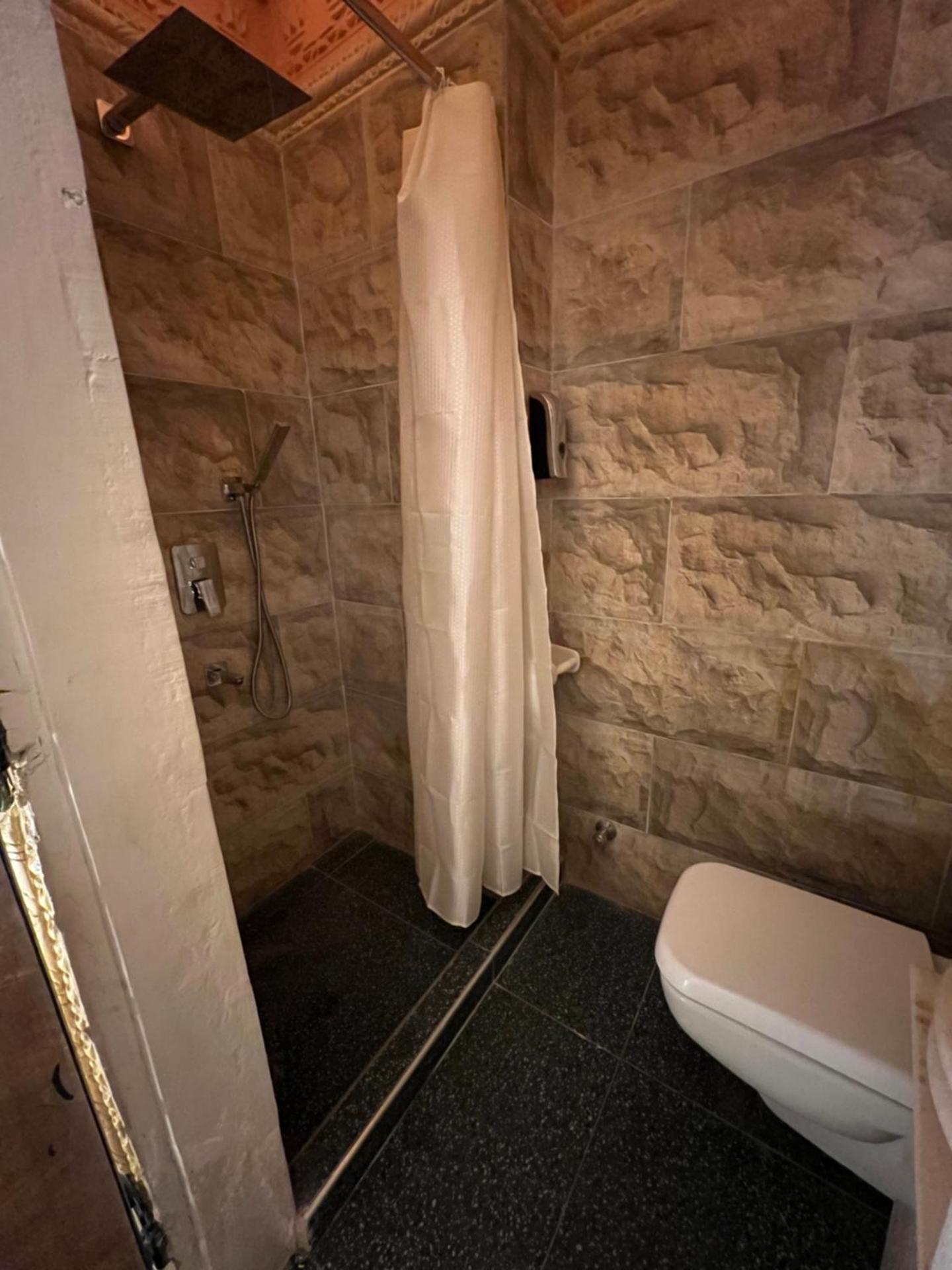 Pyramids Mystery Inn - Photo 19