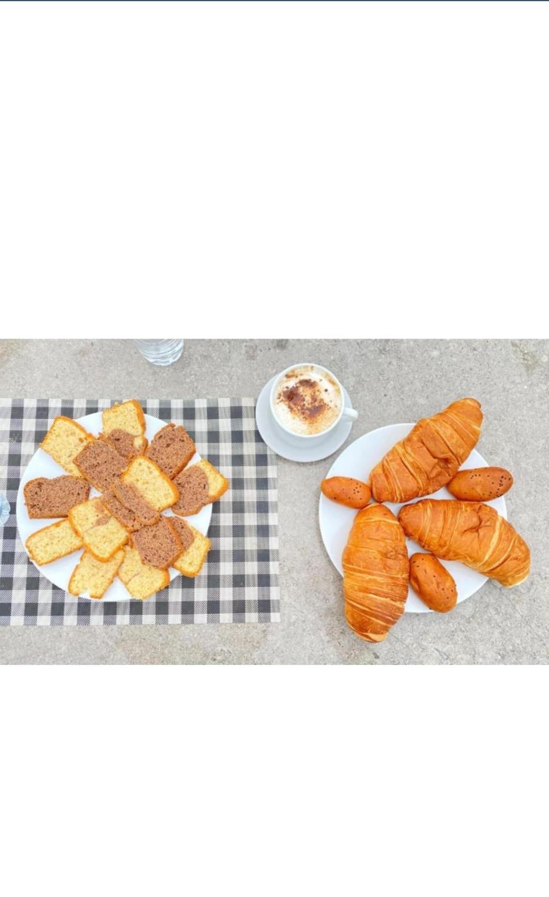 Falcon pyramids inn - Photo 12