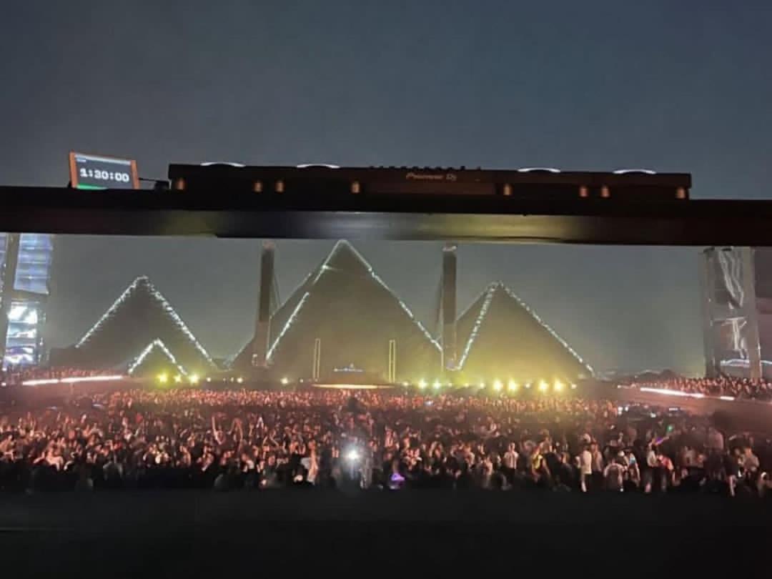 Falcon pyramids inn - Photo 71