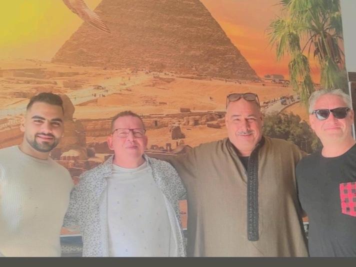 Falcon pyramids inn - Photo 55