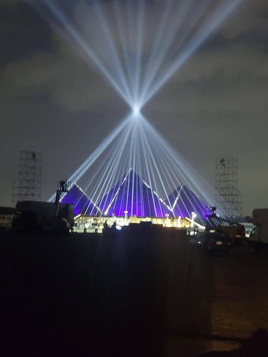 Falcon pyramids inn - Photo 27