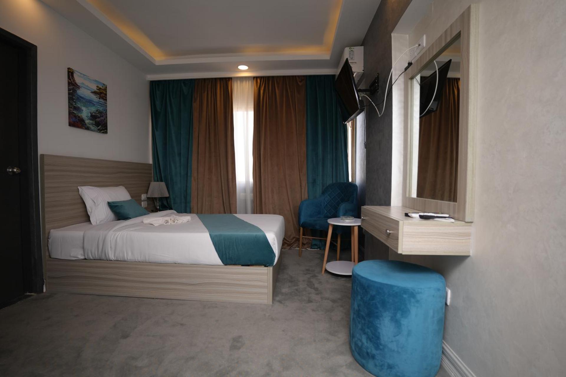 Mar Charbel Hotel Cairo - Photo 12