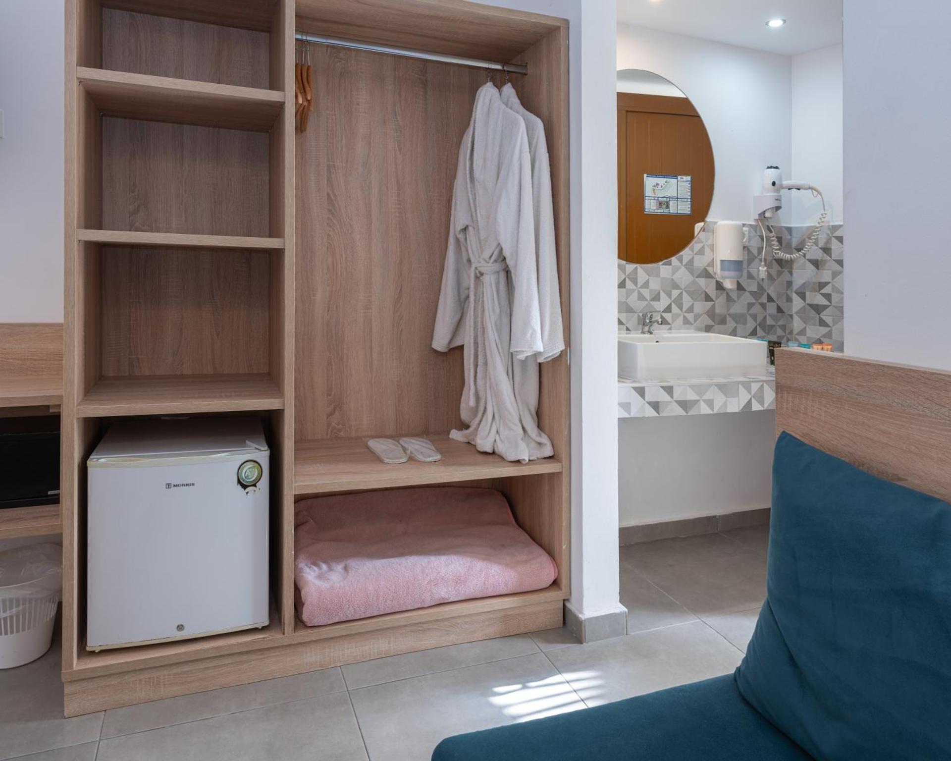 Delfinia Resort - All Inclusive - Photo 51