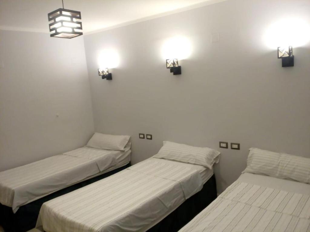 Venus Downtown Hotel - Photo 14