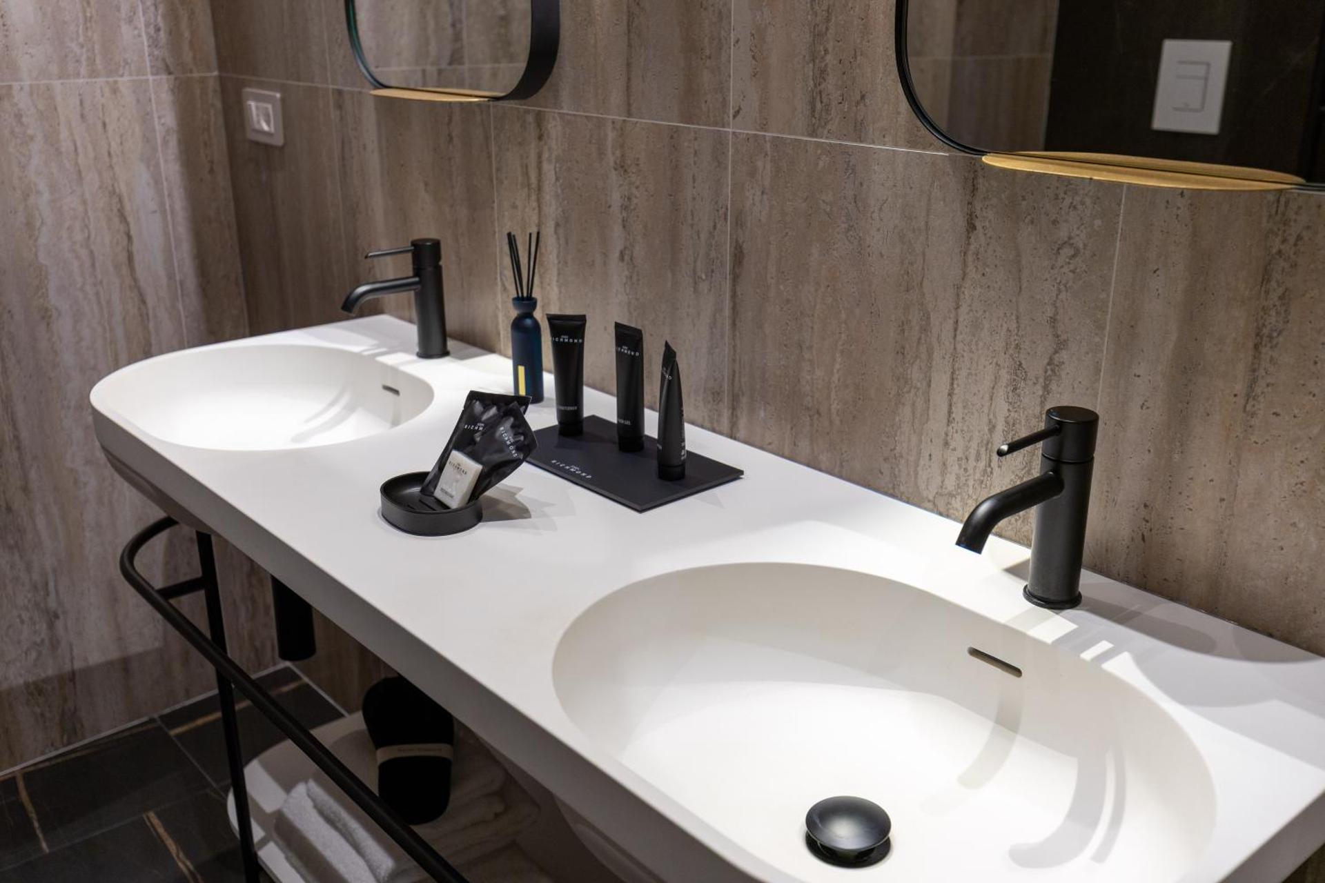 FOUR Suites Pantheon - Photo 42