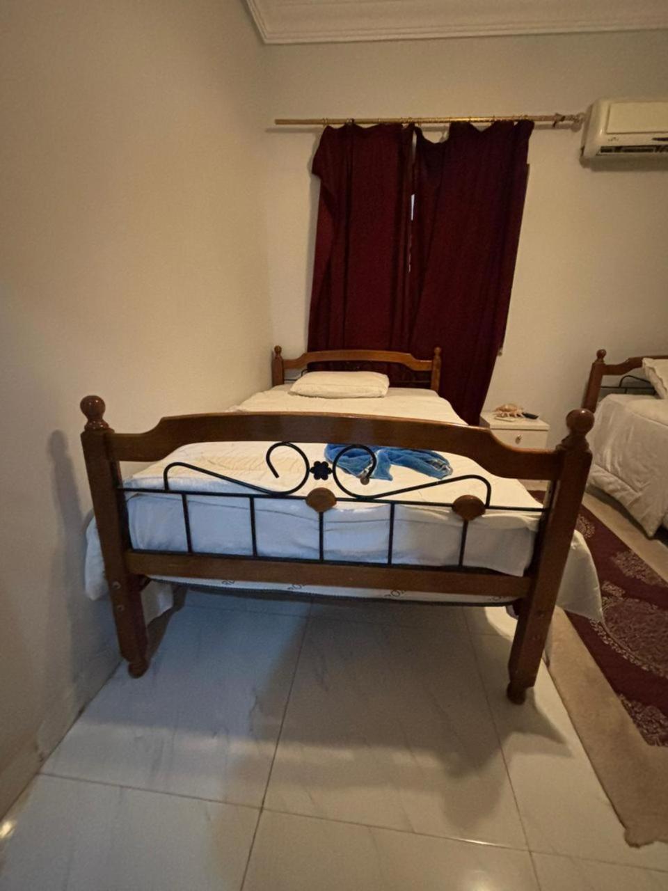 Classic Pyramids inn - Photo 13