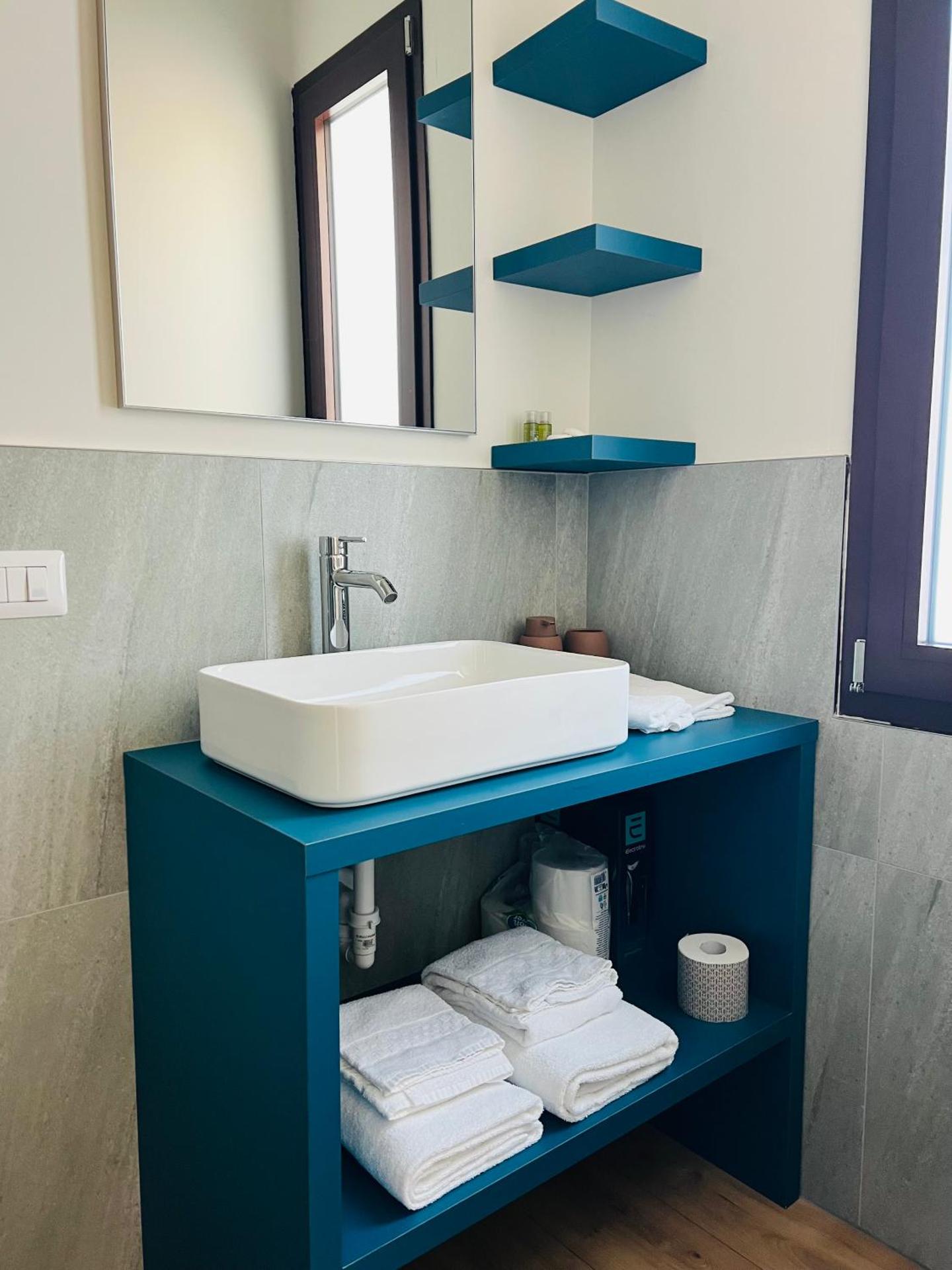 Upper Floor Passerini - Photo 30