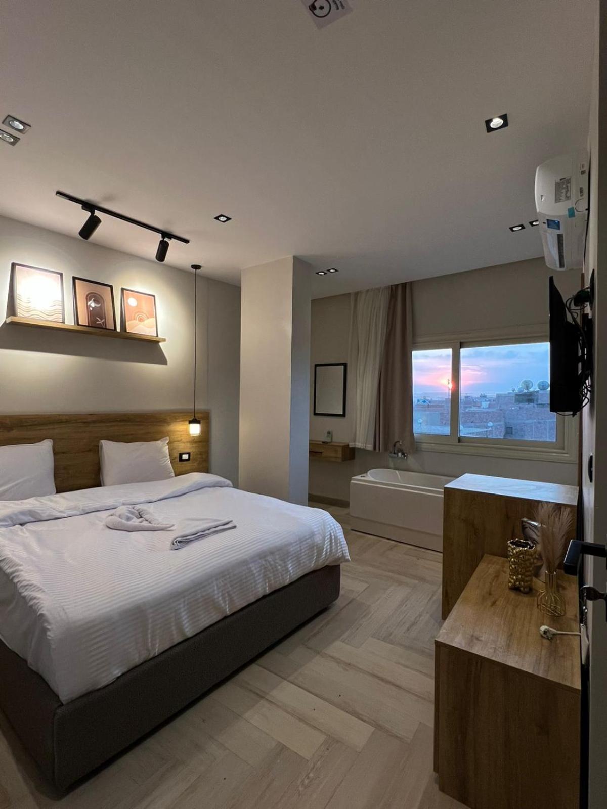 Rixoss tower Pyramids View - Photo 98