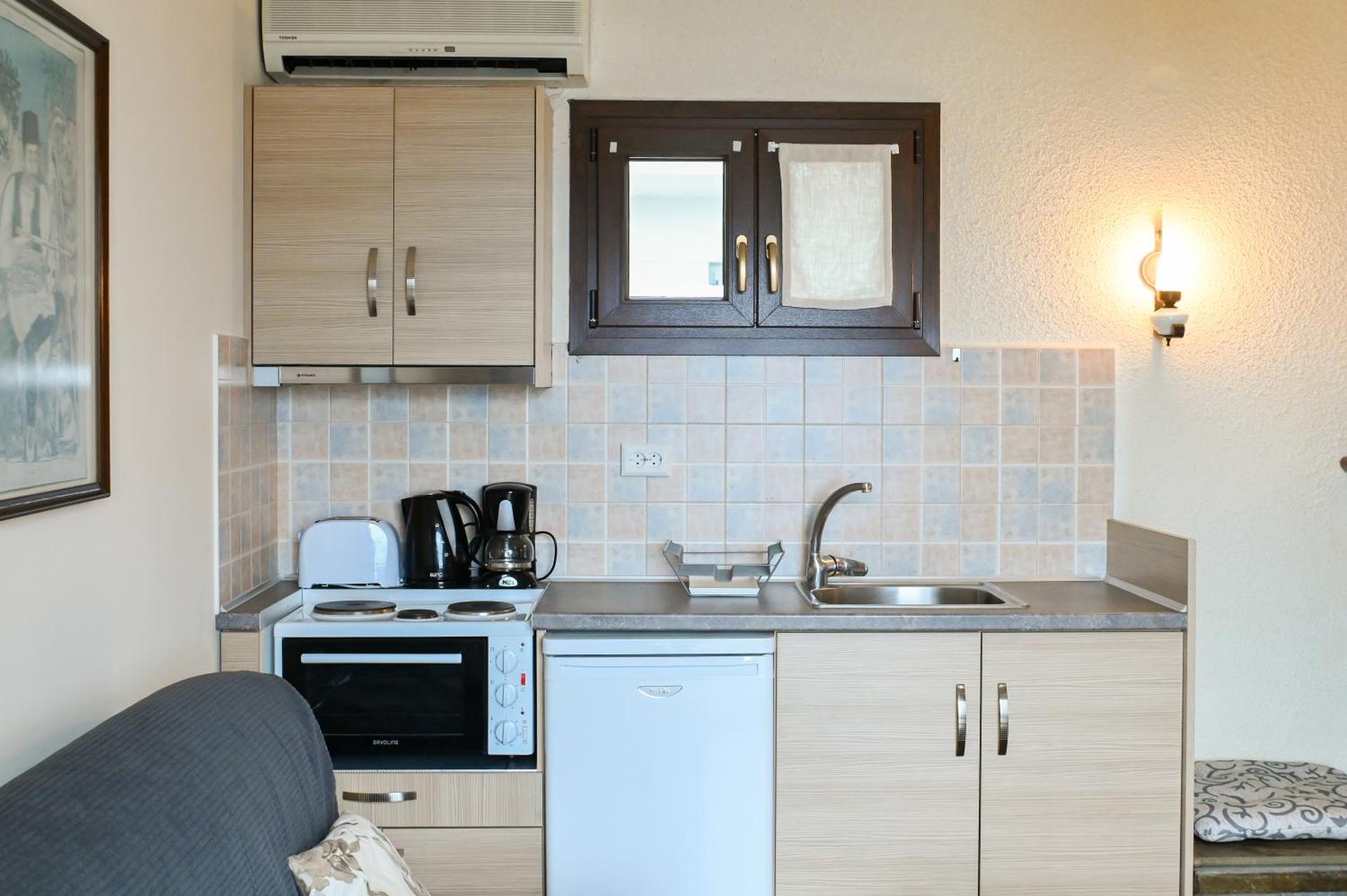 Agnanti Hotel Apartments - Photo 9