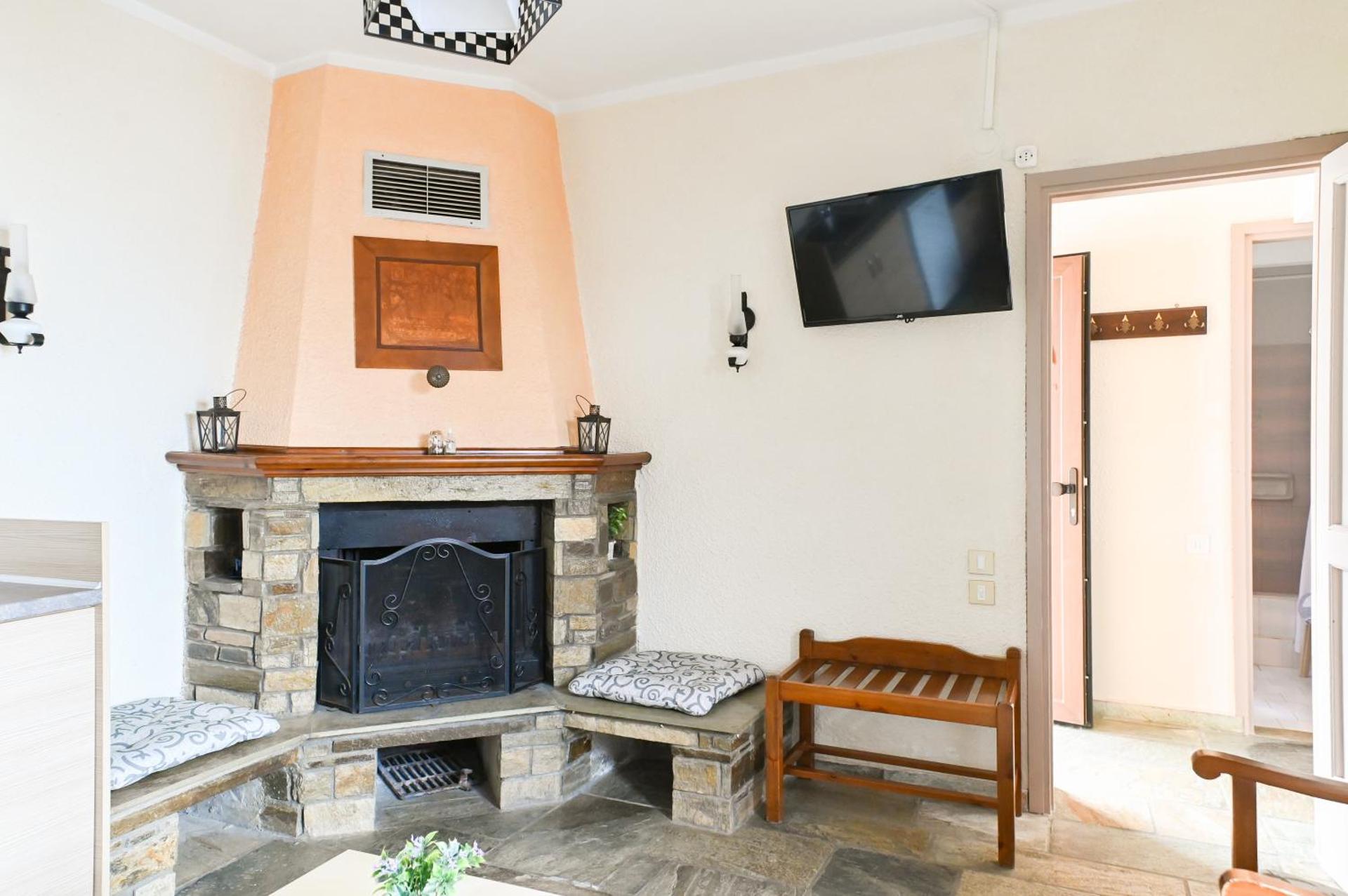 Agnanti Hotel Apartments - Photo 32