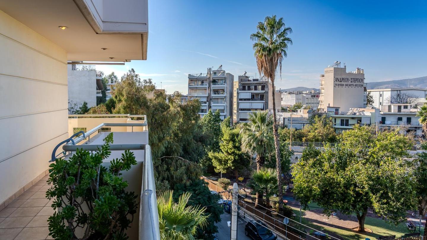 Piraeus Bright Apt - Photo 17