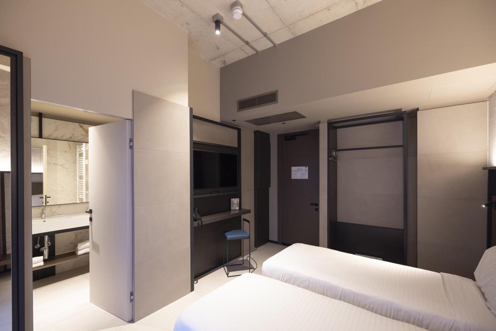 Joy 124 Hotel Milano - Photo 33