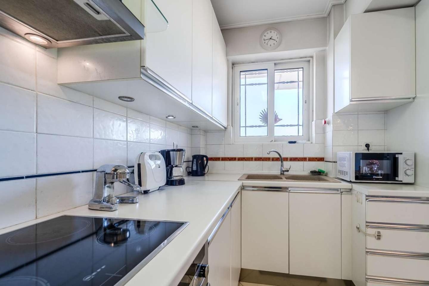 Piraeus Bright Apt - Photo 39