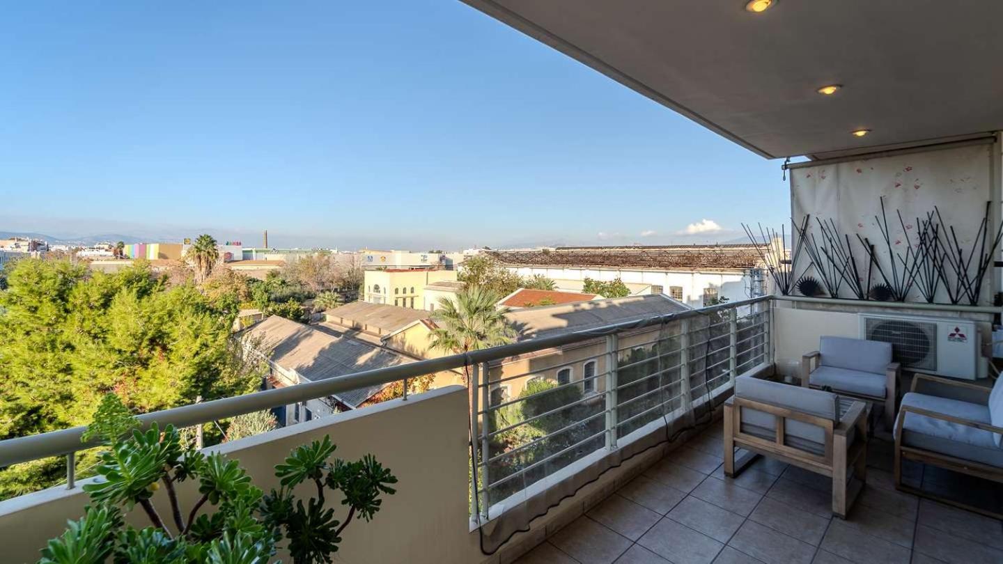 Piraeus Bright Apt - Photo 33