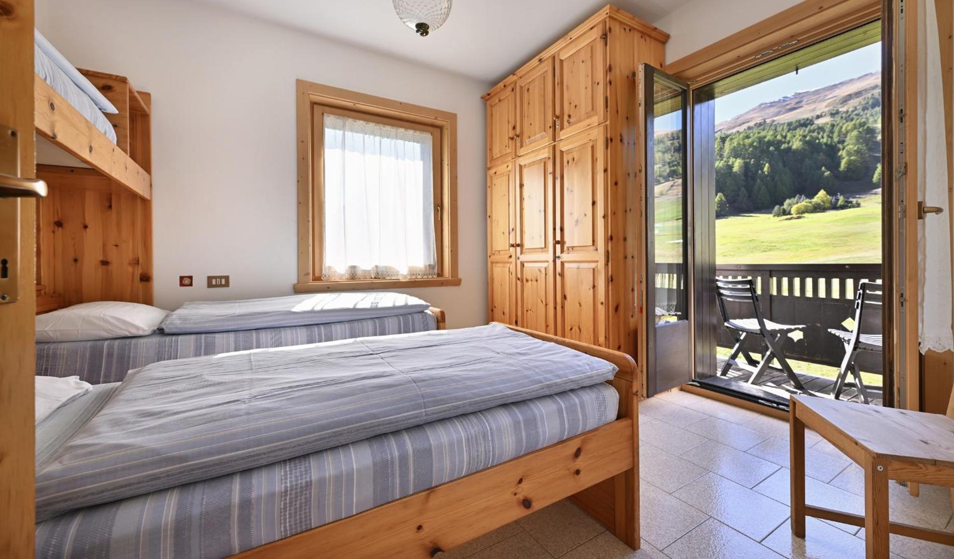 Two-Bedroom Standard Apartment - Photo 4