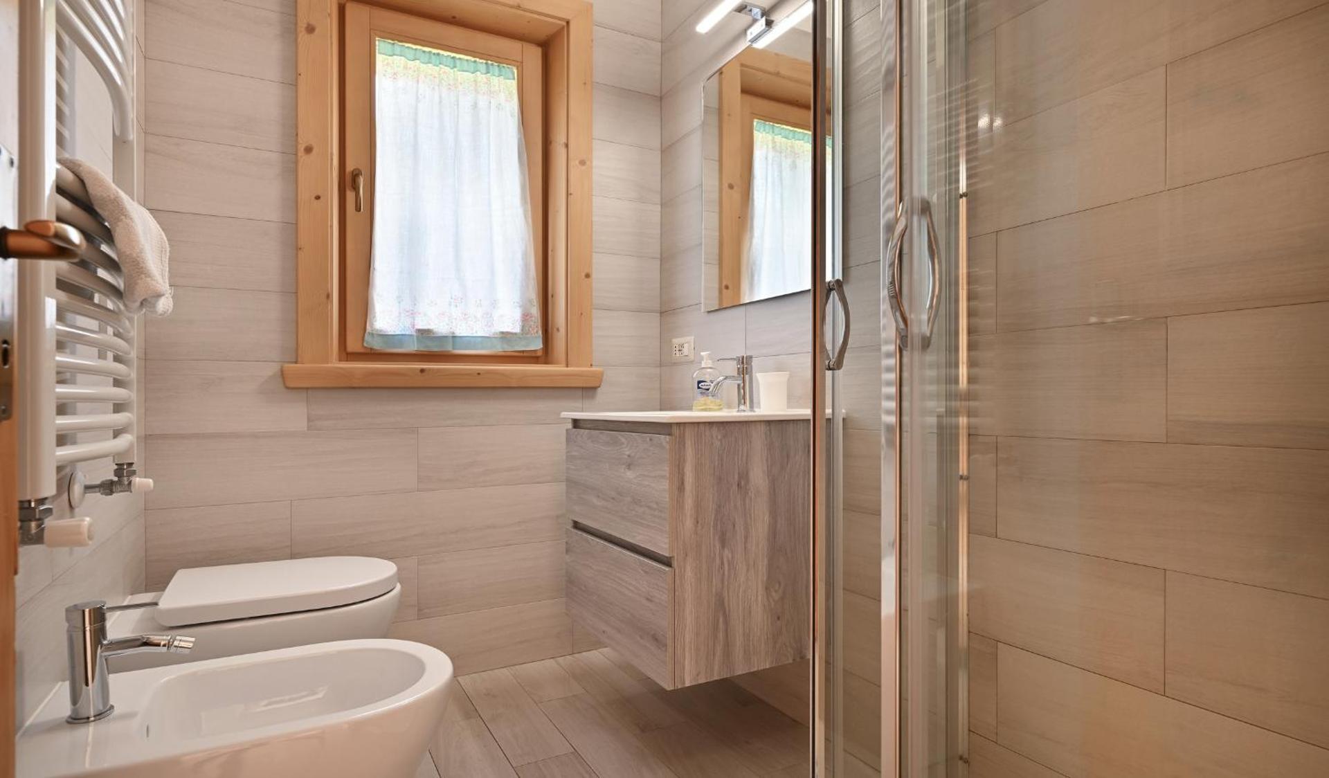 Two-Bedroom Standard Apartment - Photo 2