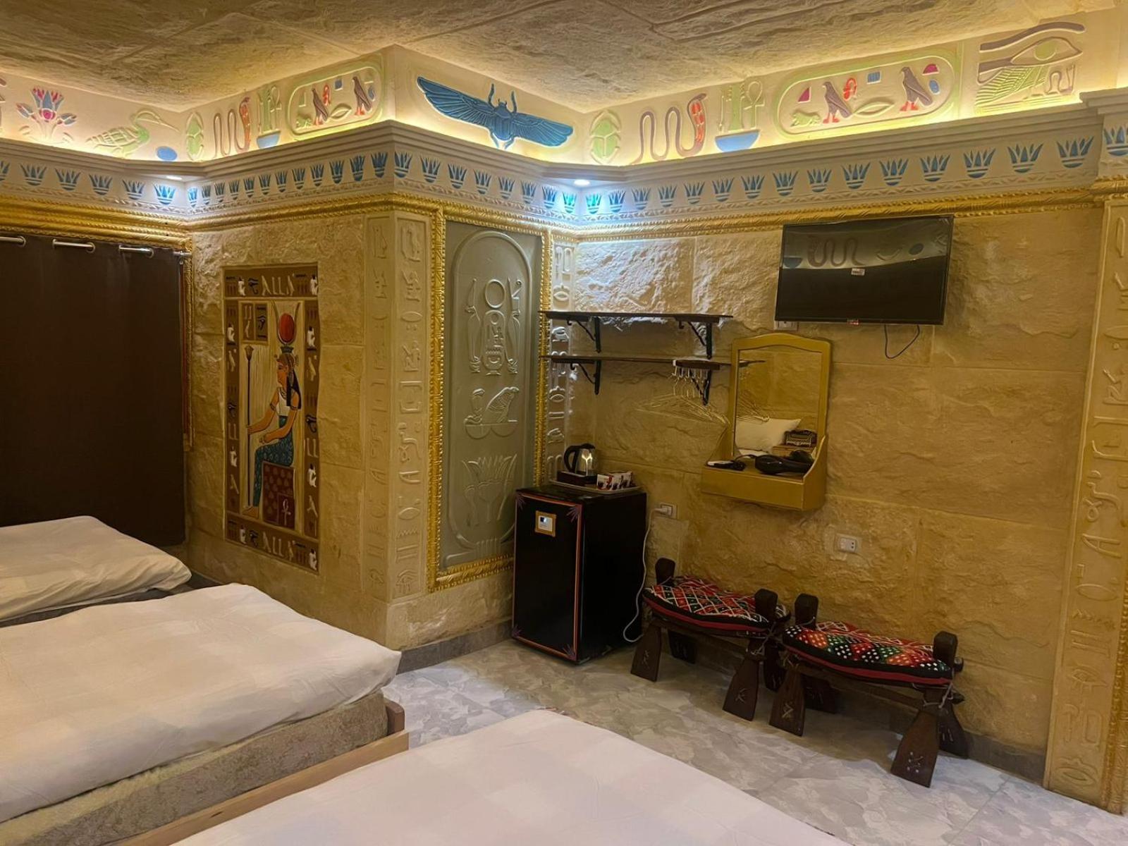 Pyramids Mystery Inn - Photo 37